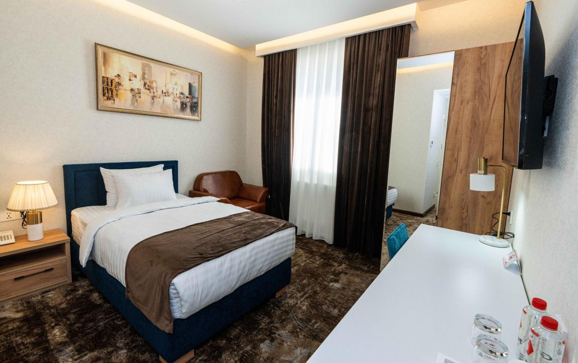 Garnet Mir Hotel Tashkent Luaran gambar