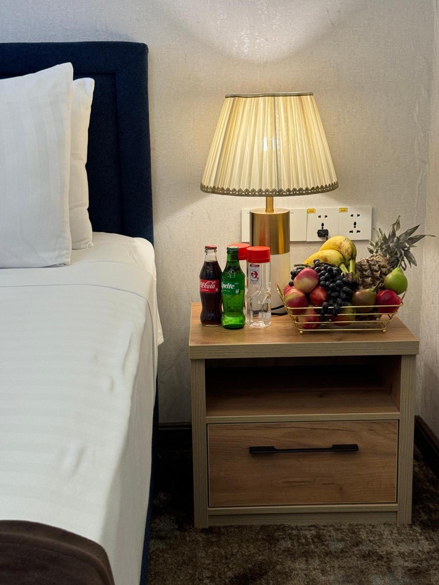 Garnet Mir Hotel Tashkent Luaran gambar