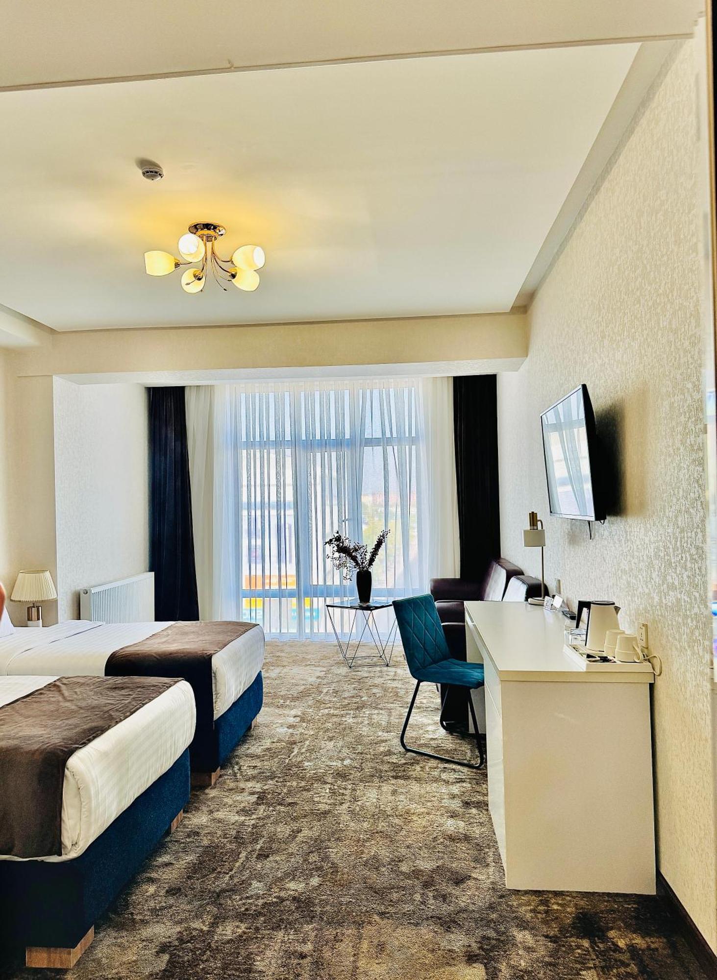 Garnet Mir Hotel Tashkent Luaran gambar