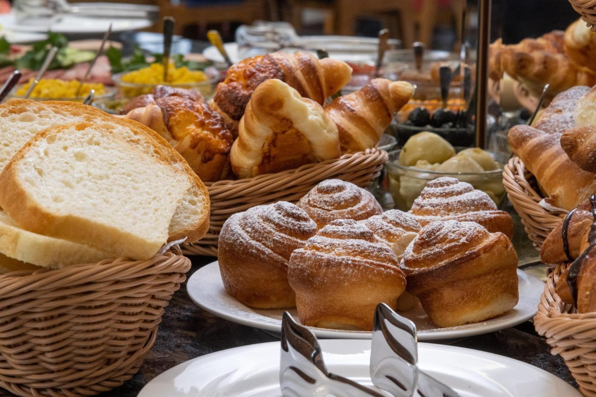 Garnet Mir Hotel Tashkent Luaran gambar